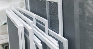 Москитные сетки на пластиковые окна Чебаркуль купить по цене от 922 руб.
